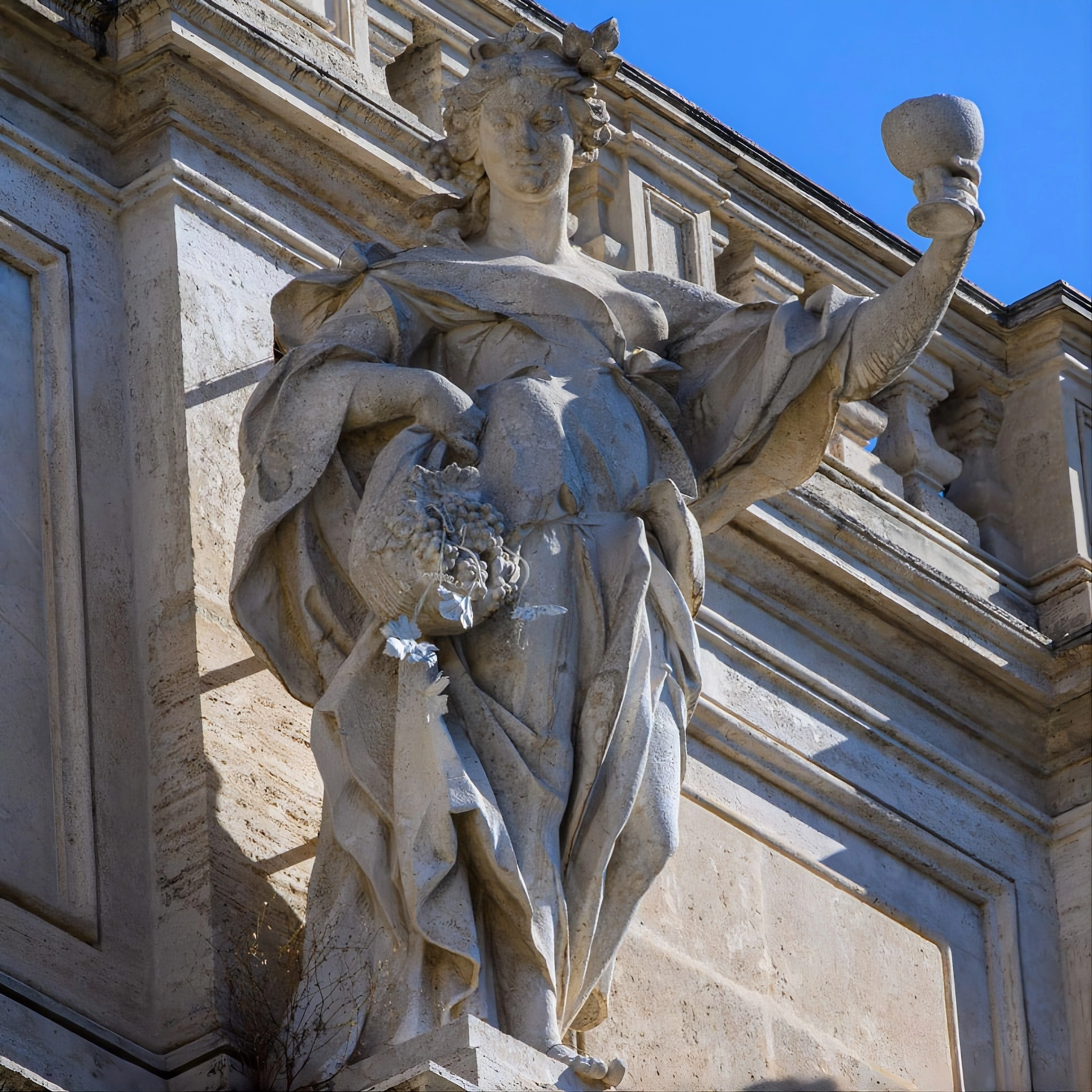 Salus Goddess